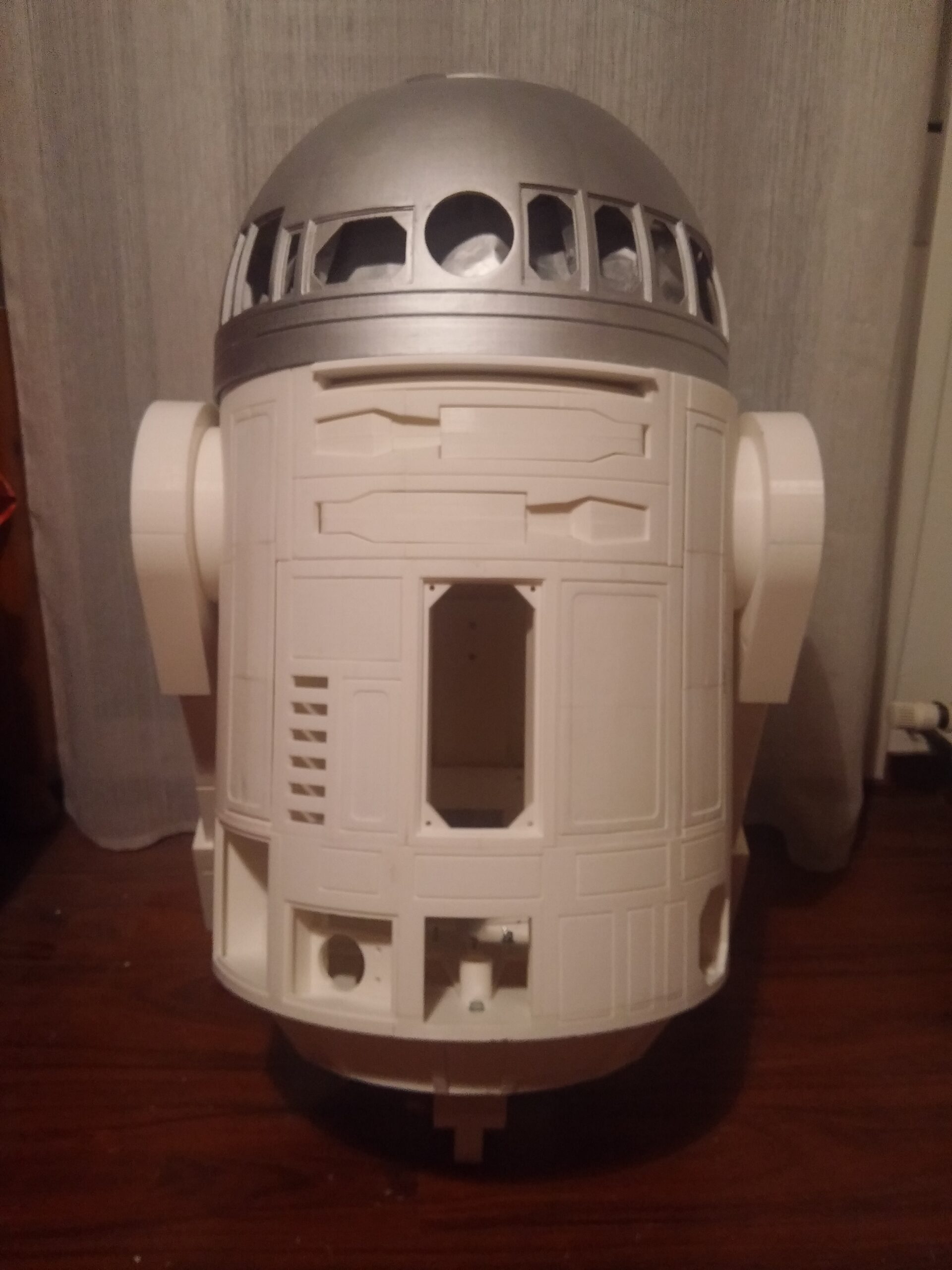 R2-D2 [Azorth]