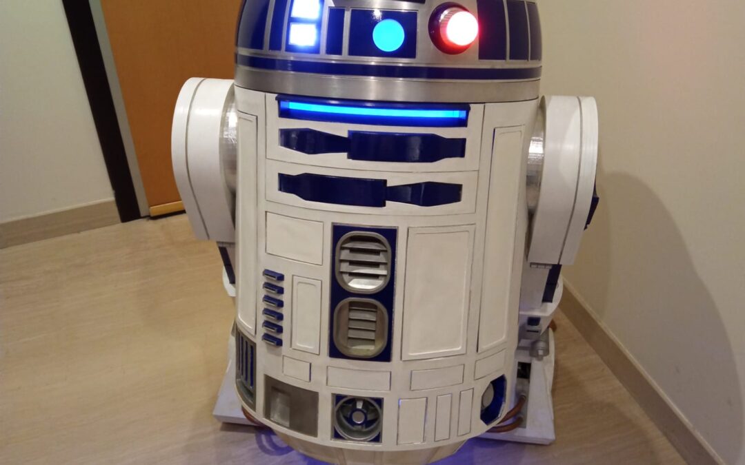 R2-D2 [Edu3po]