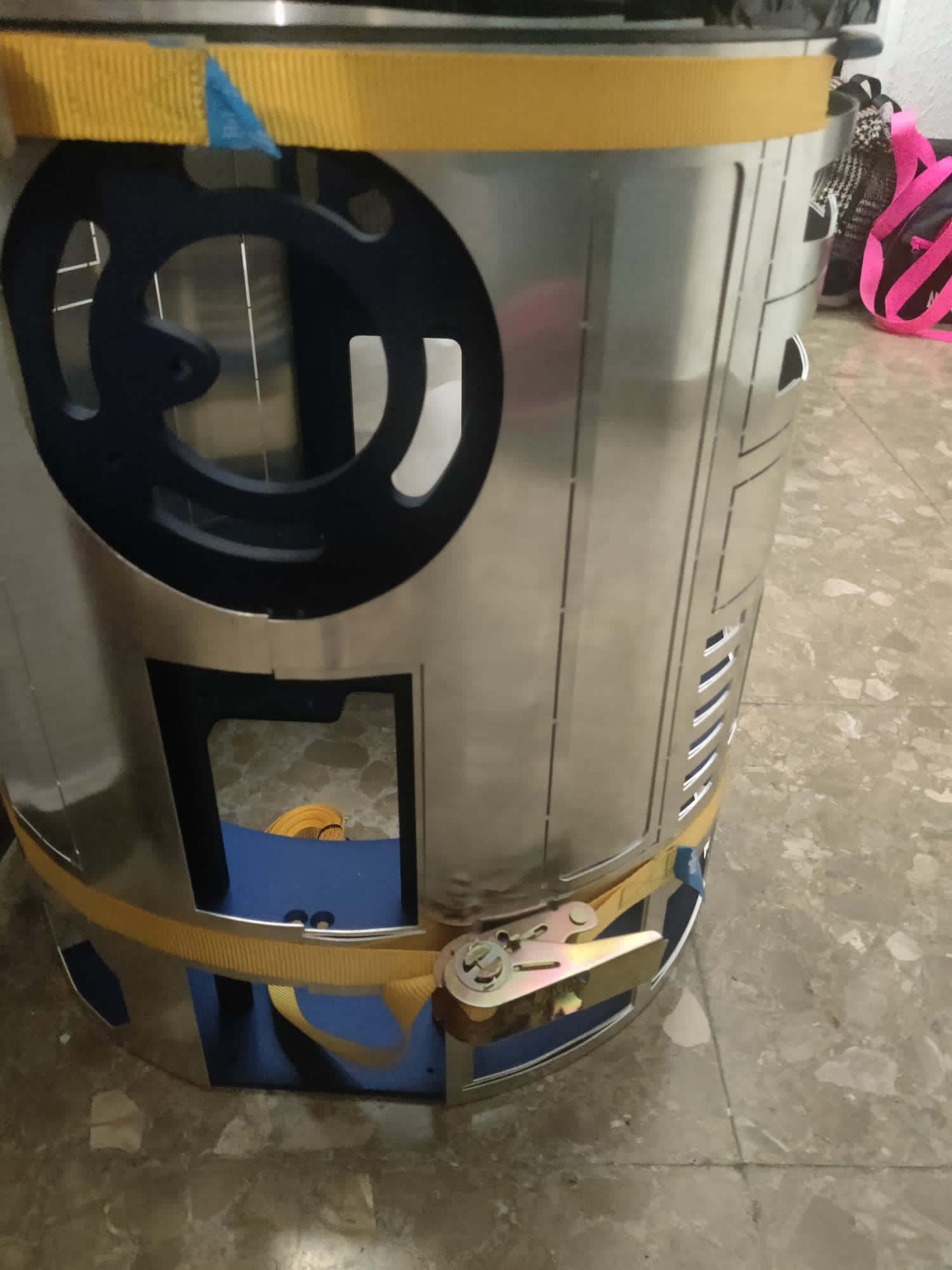 Pieles R2